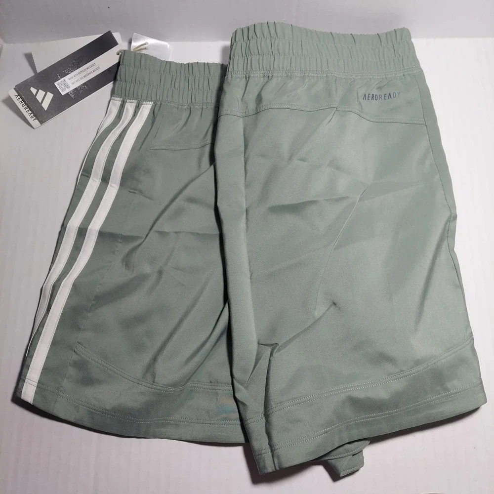 Adidas Women's Size XXL - Pacer 3 Stripes Woven Training Shorts - IB8705